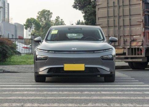 汽车多少码内能刹住