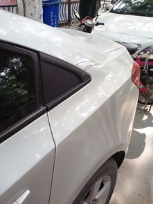 汽车划痕多少需要喷漆