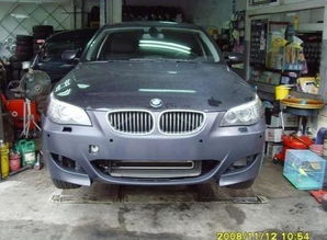 宝马520汽车包围多少