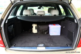 汽车后背箱多少温度