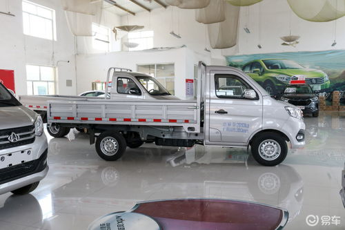 单排汽车载重多少 单排汽车载重多少