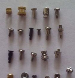 汽车有多少种螺母 汽车有多少种螺母