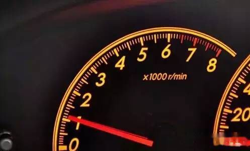 汽车8000转多少速度 汽车8000转多少速度