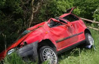 汽车碰撞赔偿对方多少 汽车碰撞赔偿对方多少