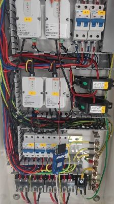 汽车电瓶多少伏电流 汽车电瓶多少伏电流