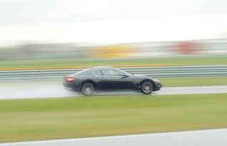 汽车理论能跑多少公里