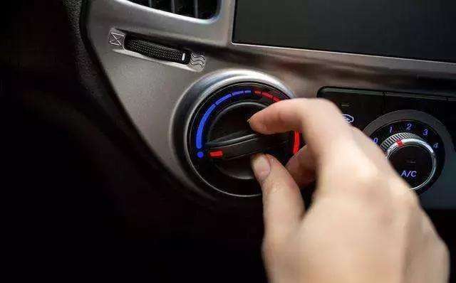 汽车减速多少最合适 汽车减速多少最合适