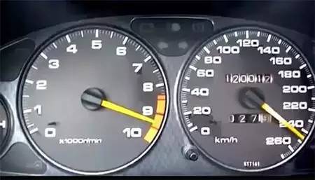 汽车多少迈转速换挡