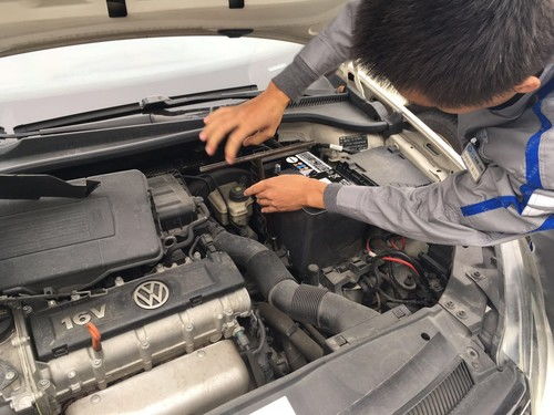 汽车电池剩多少换 汽车电池剩多少换
