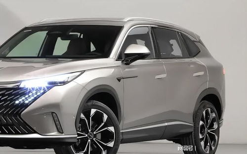 汽车自重多少算轻 汽车自重多少算轻