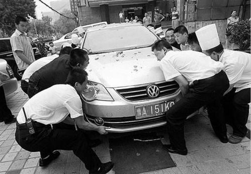 抬起汽车需要多少力 抬起汽车需要多少力