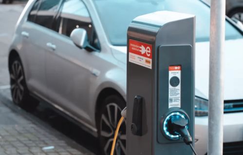 汽车家用充电多少伏 汽车家用充电多少伏