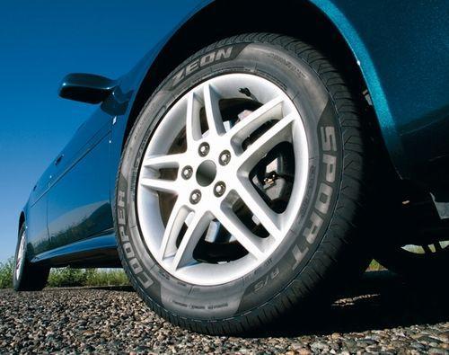 汽车后车胎压多少