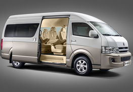 金杯汽车有多少座位