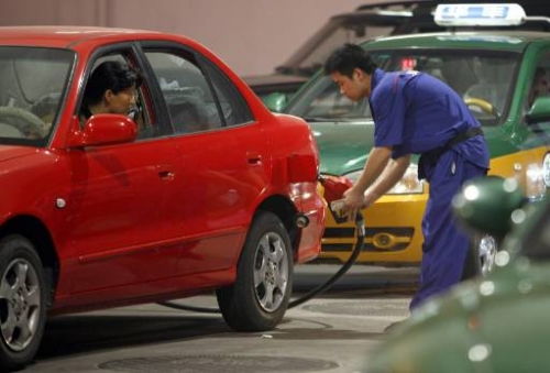 小汽车加油多少合适 小汽车加油多少合适