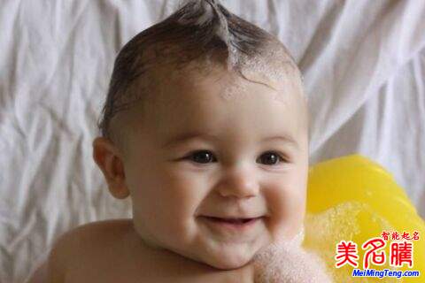 男孩的名字取什么好听(男孩儿取名字大全) 男孩的名字取什么好听(男孩儿取名字大全)