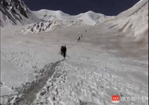 1997年掉入冰川 失踪男子尸体被发现 1997年掉入冰川 失踪男子尸体被发现