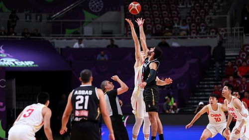 中国男篮三战全胜晋级八强