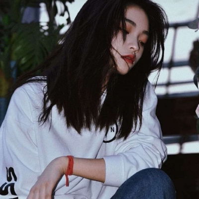 非主流名字网名女（非主流名字女生超拽）