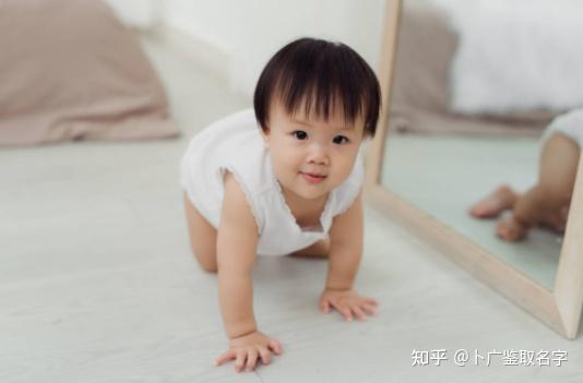 小孩好听的名字大全(小孩比较好听的小名) 小孩好听的名字大全(小孩比较好听的小名)