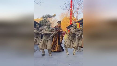 起猛了 看到“兵马俑”跳舞了 起猛了 看到“兵马俑”跳舞了