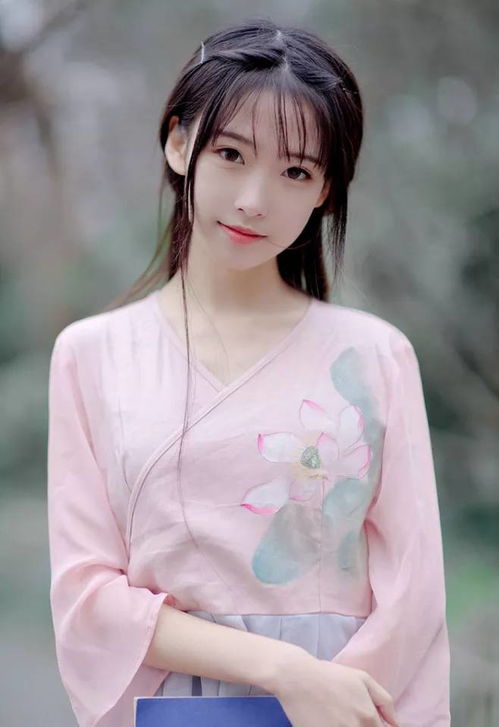 qq网名女生古风（qq昵称女生2021最火古风）