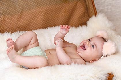 给刚出生的小男孩起名(给刚出生的男宝宝起名) 给刚出生的小男孩起名(给刚出生的男宝宝起名)