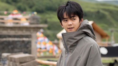 丁真自曝曾被嘲身上有异味 丁真自曝曾被嘲身上有异味