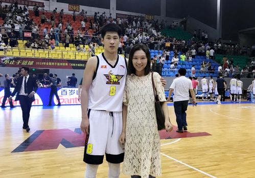 的同音字(的同音字20个) 的同音字(的同音字20个)