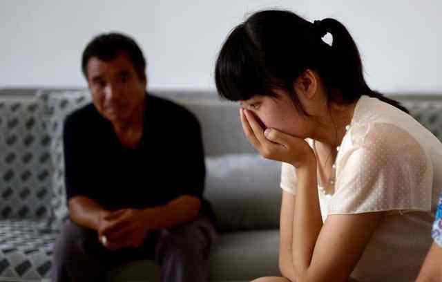 退休教师称与发妻八字不合起诉离婚 退休教师称与发妻八字不合起诉离婚