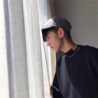 男网名高冷霸气孤独（男网名2025最火）