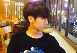 男生网名两个字（男生网名两个字高冷成熟一点）