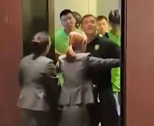 张玉宁为“与球迷起冲突”致歉 张玉宁为“与球迷起冲突”致歉