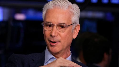 富国银行CEO:特朗普有权对美联储直言不讳 - 今题网