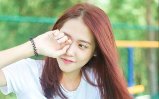 天生童颜的娃娃脸星座女（童颜的女生有什么特点）