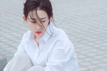 双鱼座女生性格和特点（双鱼座女生性格特点和什么星座最配）