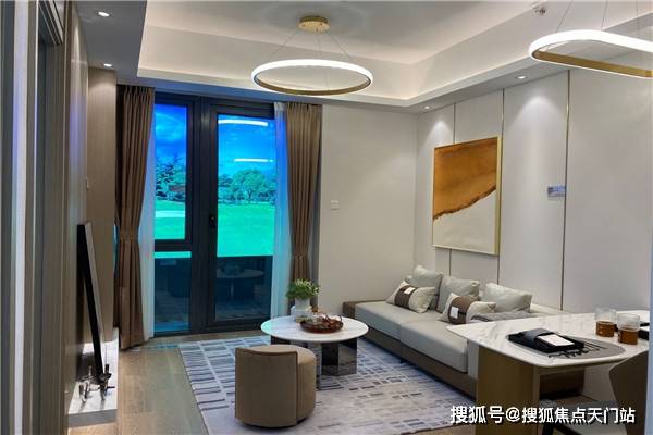 水瓶女的脑子太厉害(水瓶女厉害的思维) 水瓶女的脑子太厉害(水瓶女厉害的思维)