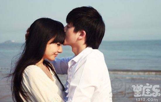 如何让水瓶男对你上瘾,水瓶男不肯放手的女人 如何让水瓶男对你上瘾,水瓶男不肯放手的女人