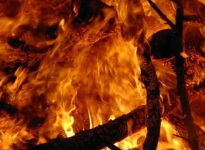 做梦梦见着火是什么意思：梦里着火了？这些原因你一定要知道！