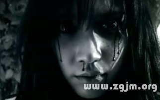 做梦梦见别人流血:解密噩梦,为何梦见别人流血让你心惊胆战 做梦梦见别人流血:解密噩梦,为何梦见别人流血让你心惊胆战