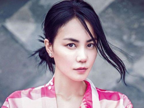 狮子座女的10个特点:狮子座女性的10个关键特质,自信、热情与领导力的完美融合 狮子座女的10个特点:狮子座女性的10个关键特质,自信、热情与领导力的完美融合