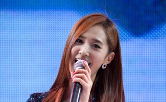 开头是一个女的啊叫的日文歌（开头是一个女的啊叫的日文歌叫什么）