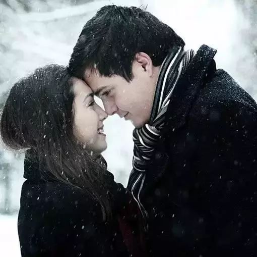已婚女人梦见下雪好不好：已婚女人梦见下雪，是好是坏？传统文化与现代解读
