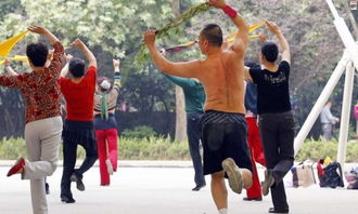 简单广场舞（老人简单广场舞）