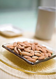 杏仁对男性功能:杏仁与男性功能,健康饮食的天然助力 杏仁对男性功能:杏仁与男性功能,健康饮食的天然助力