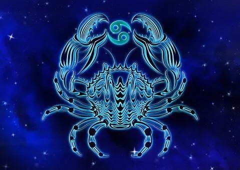 狮子座2024年的全年运势：2024狮子座运势指南，以太阳为翼，破局而行的荣耀之年