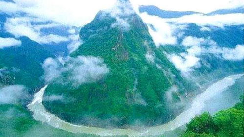 气势磅礴的背景纯音乐（十大气势磅礴震撼人心的背景音乐）