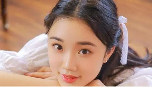 脸蛋最耐看的星座女:十二星座中脸蛋永不过时的四大女神,骨相美与星象力的完美交融 脸蛋最耐看的星座女:十二星座中脸蛋永不过时的四大女神,骨相美与星象力的完美交融