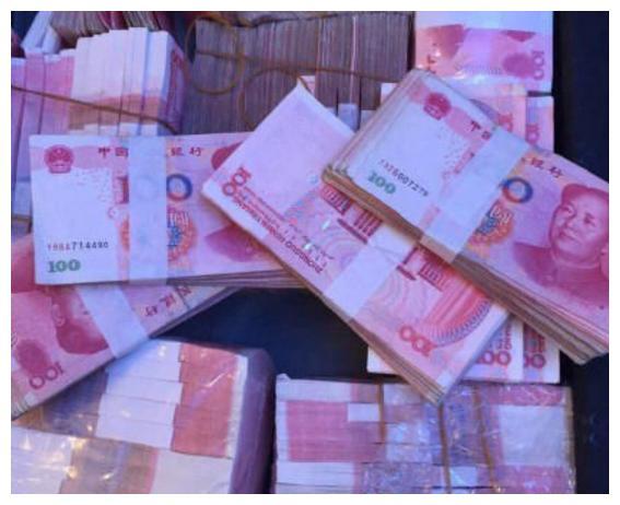 梦见自己手拿大把的现金:梦里手握钞票,醒来后我明白了… 梦见自己手拿大把的现金:梦里手握钞票,醒来后我明白了…