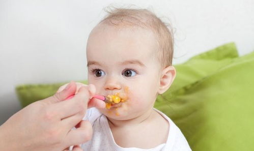 上火和受凉嗓子疼区别：上火还是受凉？这些症状帮你区分嗓子疼的原因